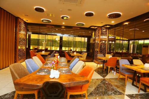 New Garden Hotel