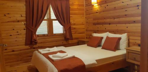 �irali Natural L?fe Bungalows Hotel