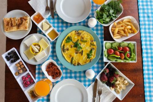 �irali Natural L?fe Bungalows Hotel