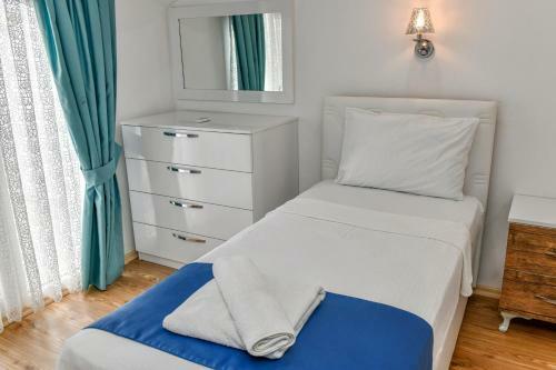 Villa Mozaik - 3 Bedroom Holiday Villa In �al??