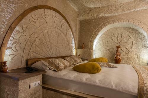 Bed & Breakfast Grand Elite Cave Suites