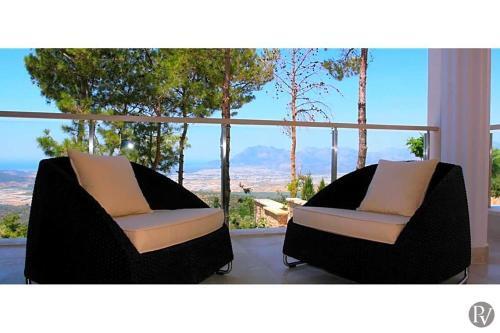 Islamlar Villa Sleeps 8 Pool Air Con Wifi