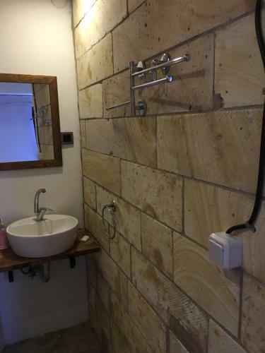 Hotel Monk Island Guesthouse