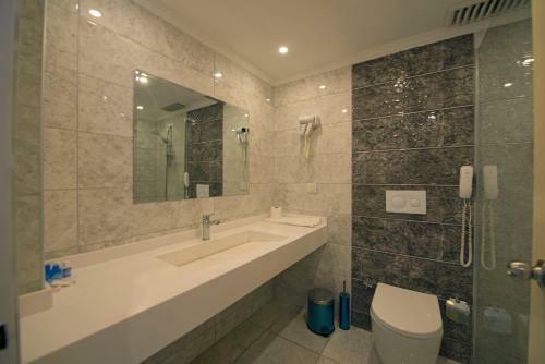 Hotel Ayma Beach Resort