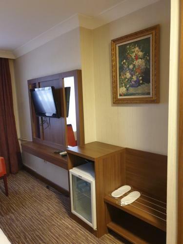 Rza Hotel