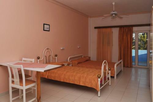 Aparthotel Efstathia Hotel