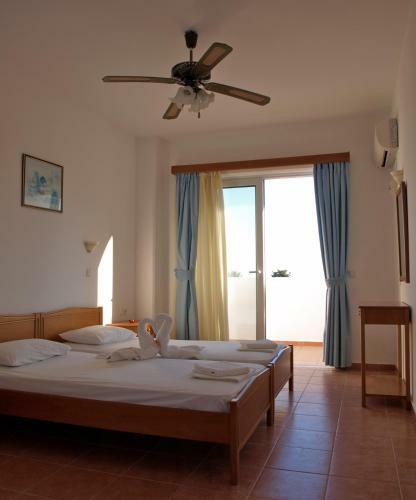 Aparthotel Eristos Beach Hotel