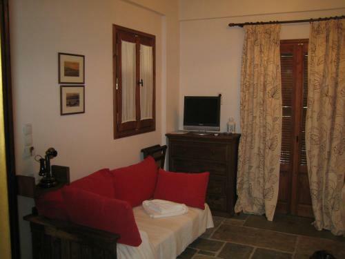 Hostal Gera's Olive Grove (elaionas Tis Geras)