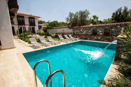 Livia Garden Hotel