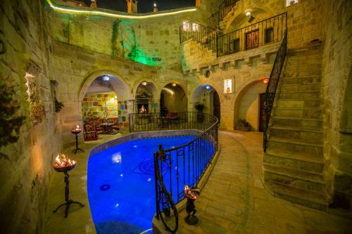 Royal Cave Hotel