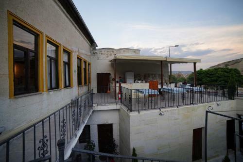 Cappa Rossa Cave Hotel