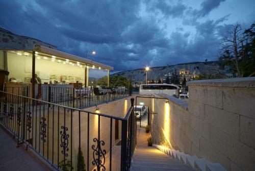 Cappa Rossa Cave Hotel
