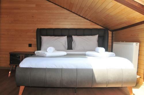 Bed & Breakfast D?lek Suit&cafe