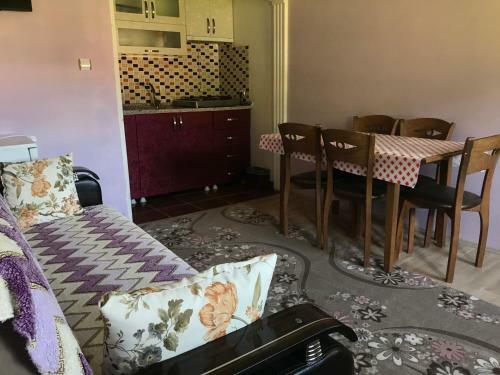 Trend Saka Suite Hotel