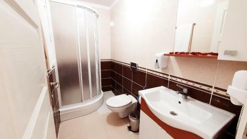 Hostal Grand �zt�rk Uzung�l