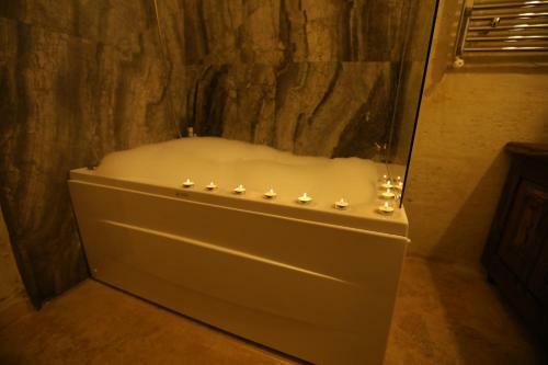 Bed & Breakfast Hanc? Cave Hotel