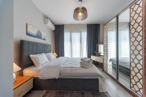 Hotel Green Hills Suites
