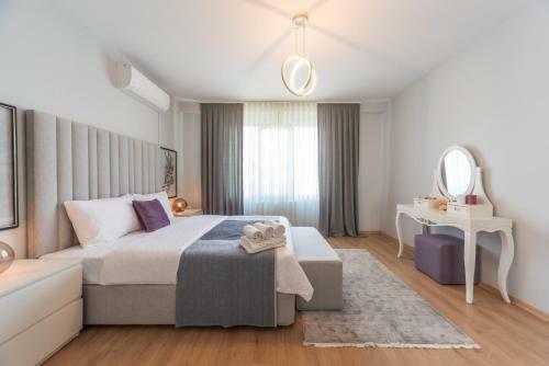 Hotel Green Hills Suites