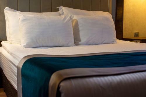 The Life Hotel & Spa