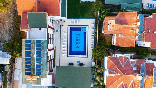 Hotel Elvin Otel