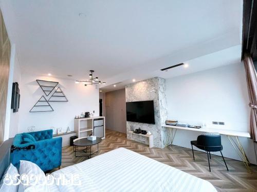 Hostal 85??-??85??