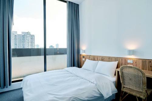 Star Hostel Taichung Parklane