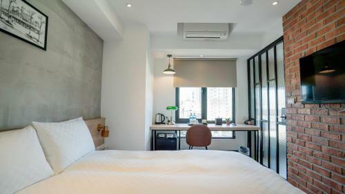 City Center Hotel