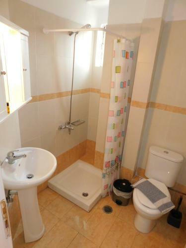 Elatos Apartments