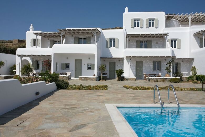 Apartamento Yakinthos Residence