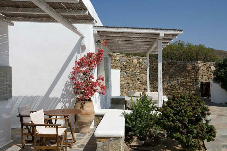 Apartamento Yakinthos Residence