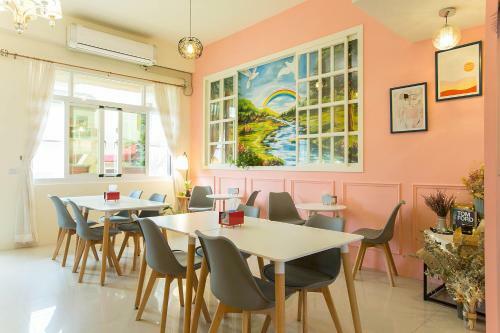 Square B&B
