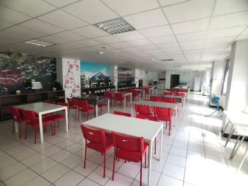 Chang Ti Metropolis Commercial Hotel