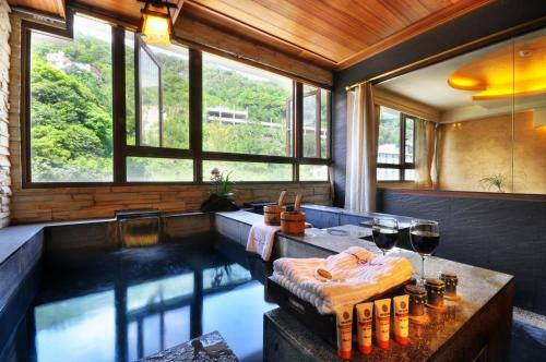 Chief Villa Hot Spring Resort