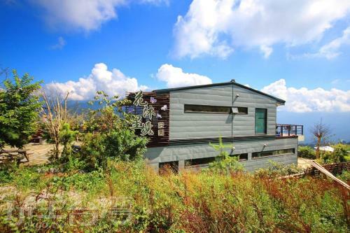 Hostal Hua Mu Xing Jing B&B