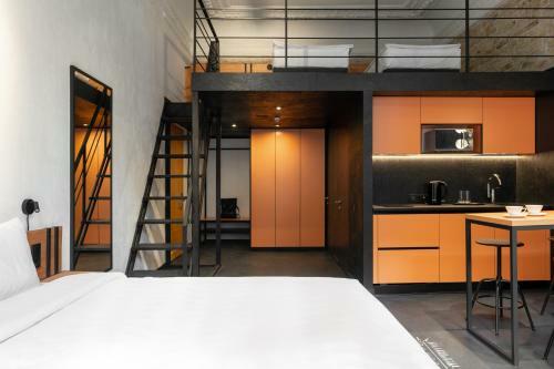 Globe Runner Hotel & Hostel Kyiv City Center
