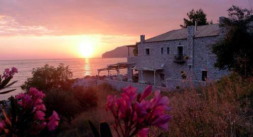 Hostal Kourmas Rooms