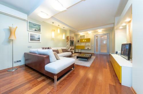 Livoberezhna Apartments V&v Group