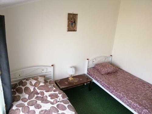 Hostal Komnata V Gostevom Dome Na Metro Osokorki
