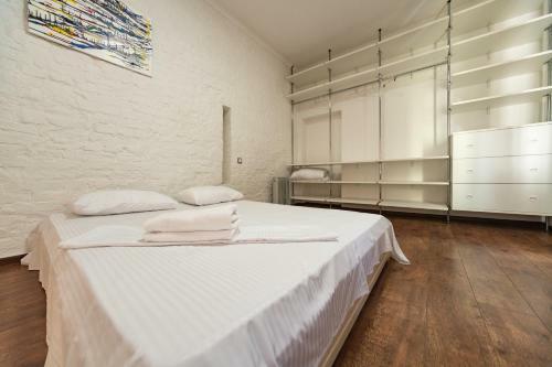 Designer Single Bedroom City Center Apartment