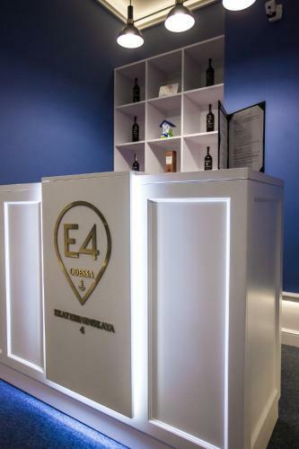E4 Hotel
