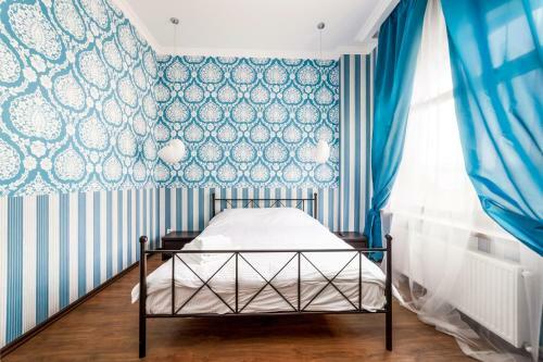Stylish Apartment With A Balcony Overlooking The Park