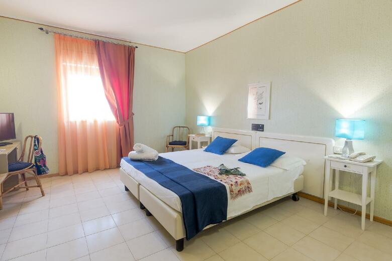 Hotel Paradise Beach