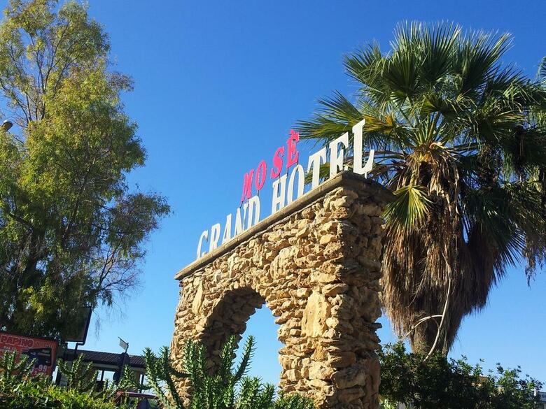 Hotel Grand Mose