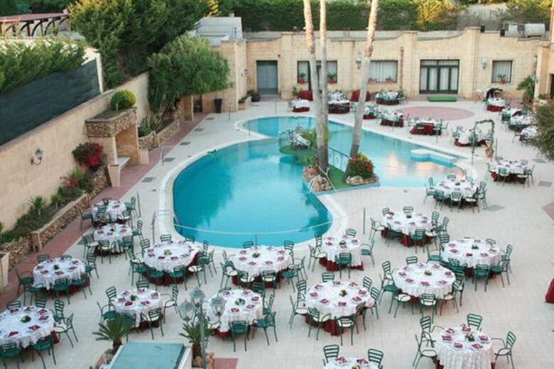 Hotel Grand Mose
