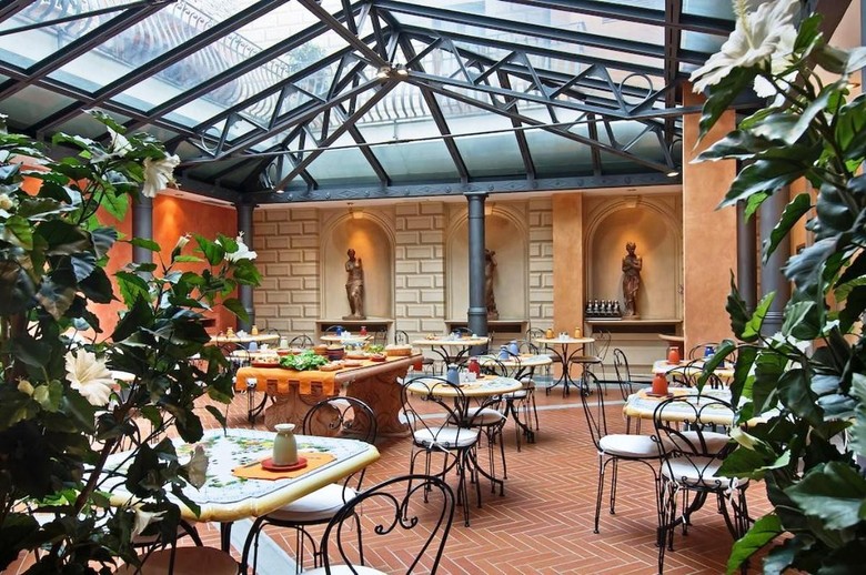 Hotel Alba Palace