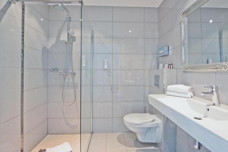 Nouvel Hotel Kinzy
