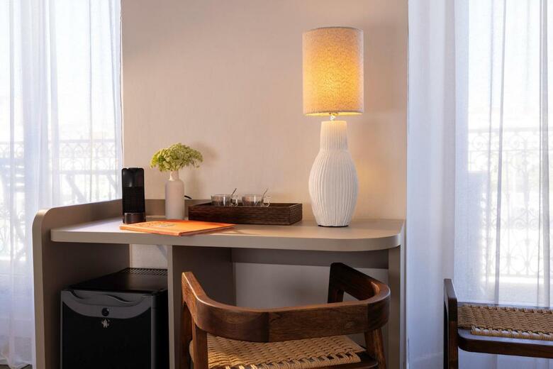 Hotel Crisol Lumi�re