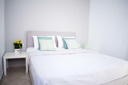 Avgerou Studios And Apartments