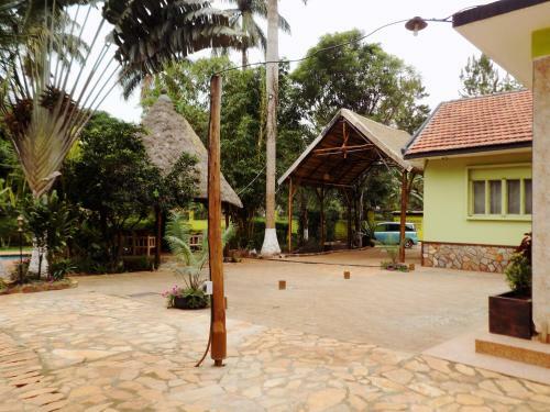 Hostal Afro Smile Hotel And Guest House