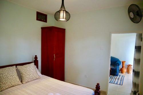 Hostal Kasana Sunshine Holiday Home